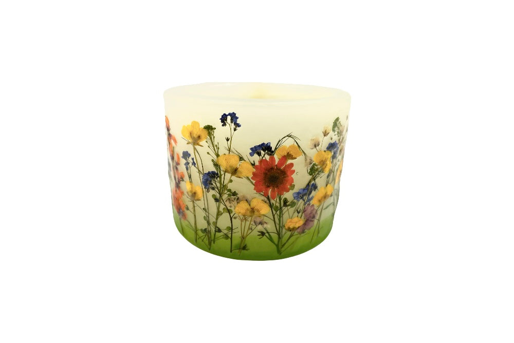 Windlicht mit getrockenten Blumen, Ansicht seitlich